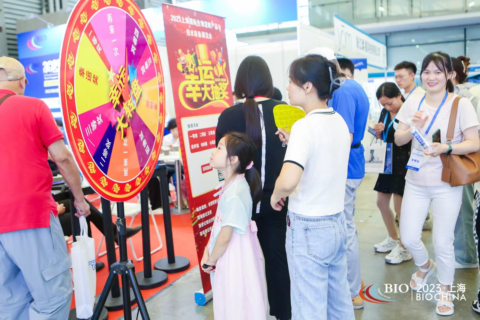 預(yù)報名客戶，禮品免費送，現(xiàn)場抽獎活動